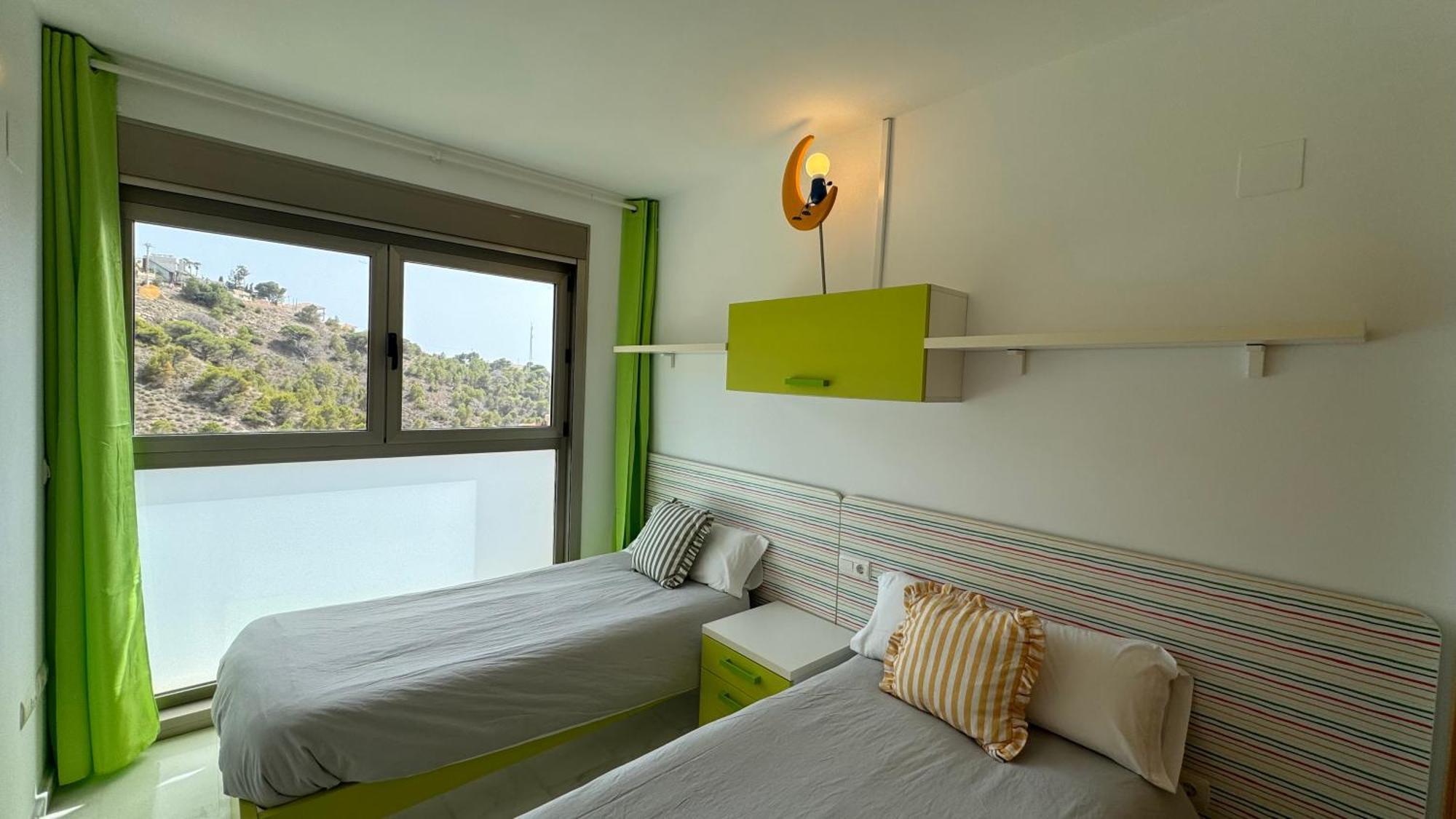 Skyline 12 2-Bedroom Apartment In Torre Lugano Benidorm Exterior photo